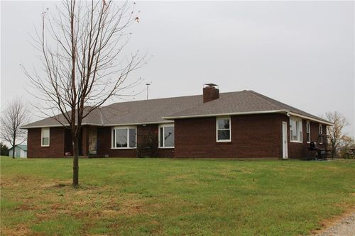 16468 K16 Hwy, Oskaloosa, KS, 66066-4103 | Card Image