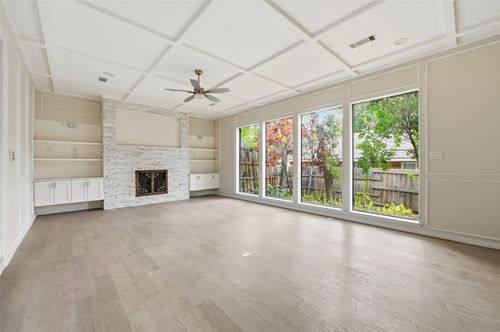 13411 Forestway Dr, Dallas, TX, 75240-5319 | Card Image