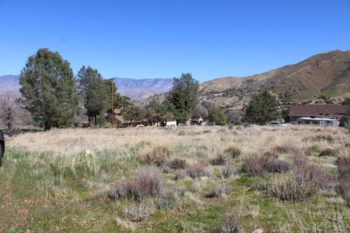 2940 Chipmunk Pl, Lake Isabella, CA, 93240-9097 | Card Image