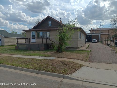 167 2nd Ave Nw, Killdeer, ND, 58640-9006 | Card Image