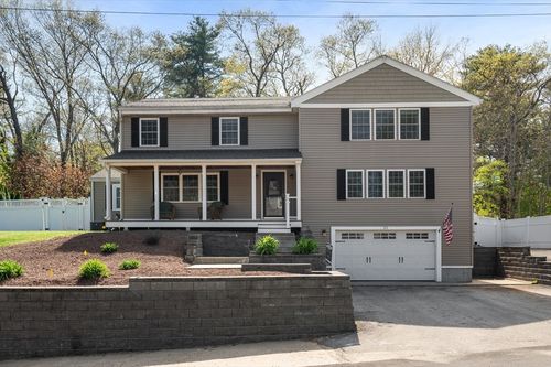 21 Molloy Rd, Georgetown, MA, 01833-1624 | Card Image