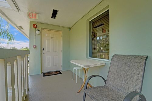 12-1423 Holly Heights Dr, Fort Lauderdale, FL, 33304-4775 | Card Image