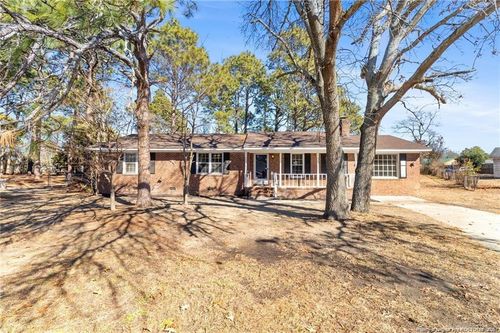 3101 Ansley Ct, Hope Mills, NC, 28348-9607 | Card Image