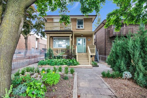 bsmt-20 Essex St, Toronto, ON, M6G1T3 | Card Image