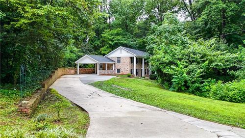 3560 Embry Cir, atlanta, GA, 30341-5614 | Card Image