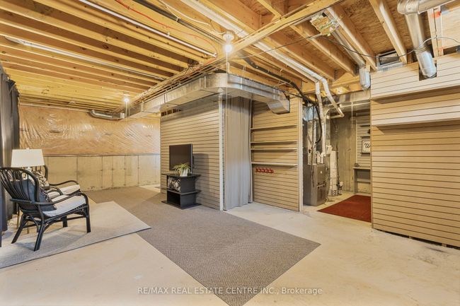 12 Sentimental Way, House attached with 3 bedrooms, 2 bathrooms and 1 parking in Brampton ON | Image 27