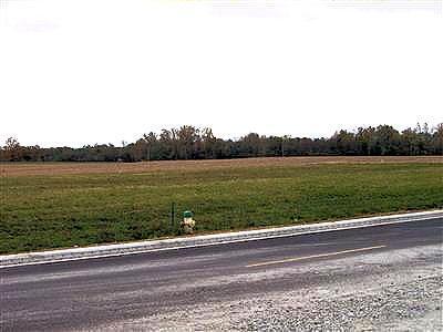 Land in Eaton