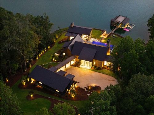 725 Rocky Point Dr, Morganton, GA, 30560-3613 | Card Image