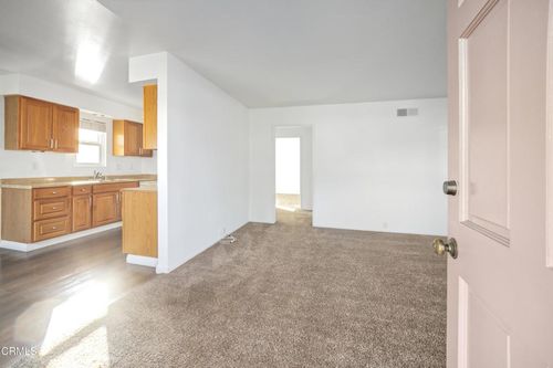 921 N M St, Oxnard, CA, 93030-4108 | Card Image