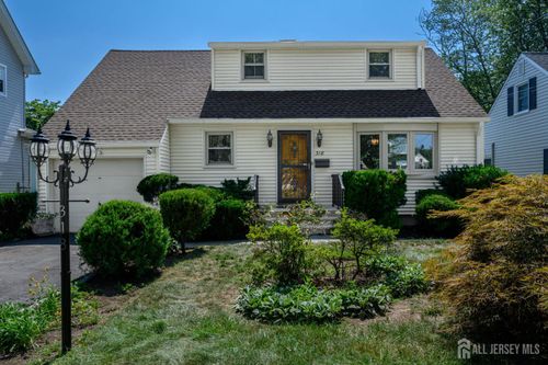 318 Hunter Ave, Scotch Plains, NJ, 07076-1137 | Card Image