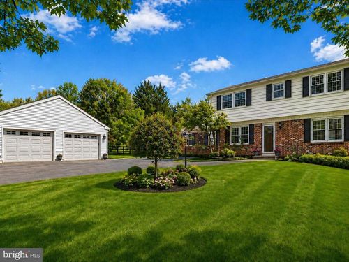 1131 Taylor Ave, West Chester, PA, 19380-6037 | Card Image