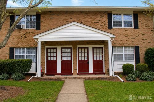 2-54 Garden View Ter, East Windsor, NJ, 08520-4612 | Card Image