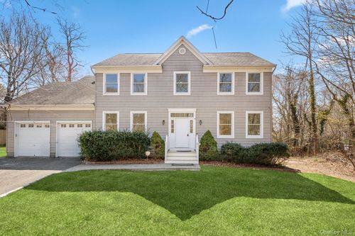 1871 Edwards Ave, Calverton, NY, 11933-5000 | Card Image