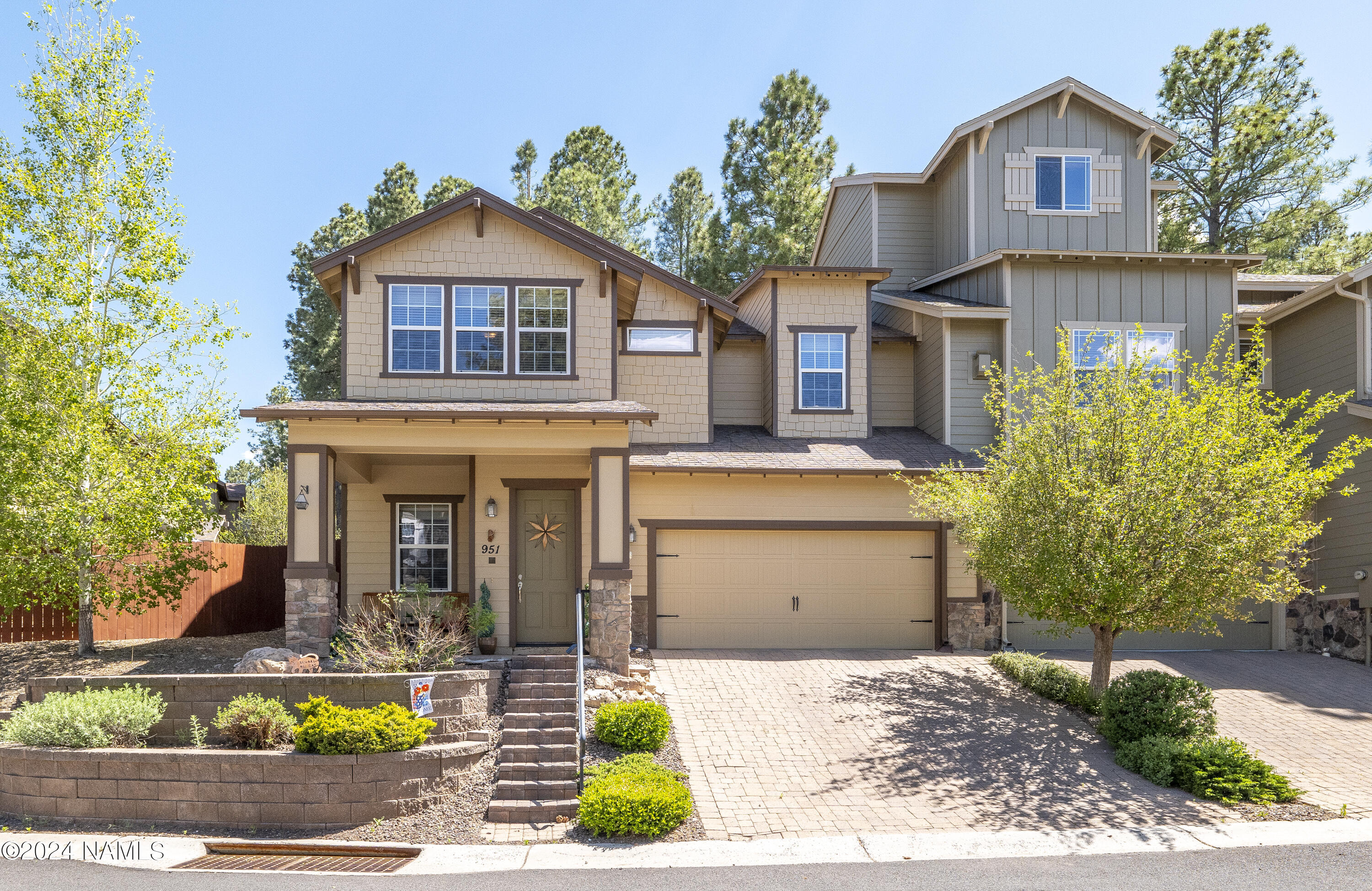 Sterling Ln, Flagstaff, AZ 86005