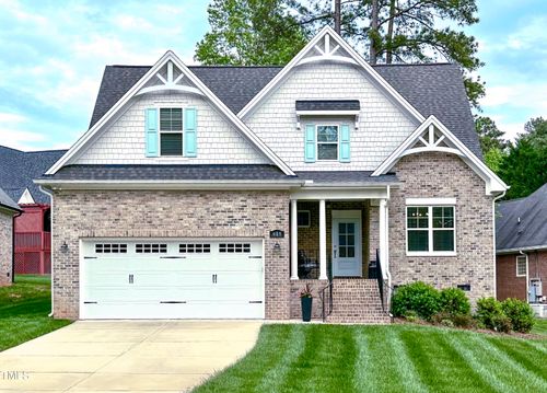 409 Eagle Ct, Henderson, NC, 27536-2596 | Card Image