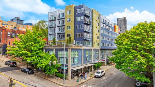 apt-807-2440 Western Ave, Seattle, WA, 98121-3304 | Card Image