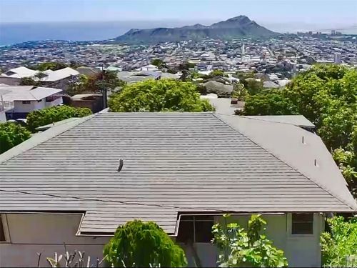 3655 Nihipali Pl, Honolulu, HI, 96816-3307 | Card Image