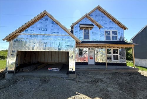 2572 Golden Leaf Dr, Beavercreek, OH, 45431-3541 | Card Image