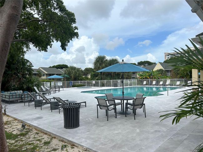 APT-201 - 2823 N Course Dr, Condo with 2 bedrooms, 2 bathrooms and null parking in Pompano Beach FL | Image 34