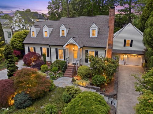 3218 Oak Grove Cir, Raleigh, NC, 27607-6727 | Card Image