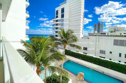 616-4391 Collins Ave, Miami Beach, FL, 33140-3212 | Card Image