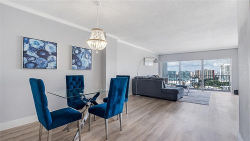 2023-500 Bayview Dr, Sunny Isles Beach, FL, 33160-4780 | Card Image