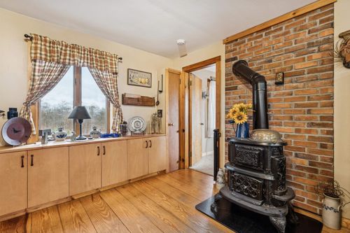 867 E Bethel Rd, Randolph Ctr, VT, 05061-9593 | Card Image