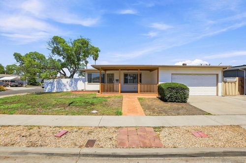 4604 Isleta Ave., San Diego, CA, 92117 | Card Image