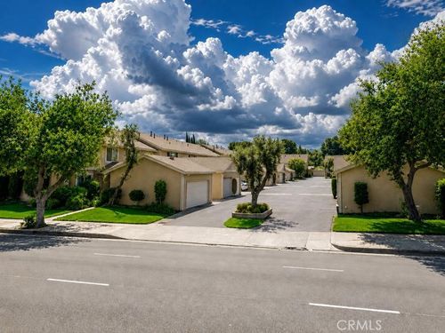 2-10125 De Soto Ave, Chatsworth, CA, 91311-3237 | Card Image