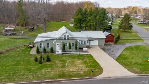 976 W First Street S, Fulton, NY, 13069 | Card Image
