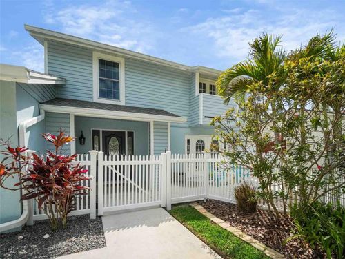4104 Dellbrook Dr, Tampa, FL, 33624-1838 | Card Image