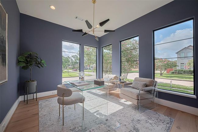 5200 Beech St, House other with 5 bedrooms, 7 bathrooms and 2 parking in Bellaire TX | Image 6