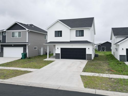 7047 Benji Ln, Horace, ND, 58047-2822 | Card Image