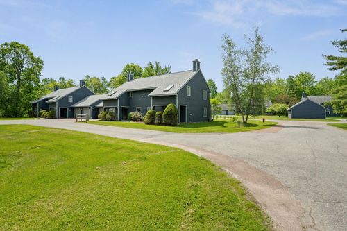 unit-5-140 Creekside Dr, Shelburne, VT, 05482-7559 | Card Image