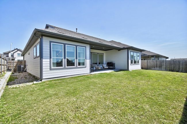 653 Texas Sage Loop, House other with 3 bedrooms, 2 bathrooms and 4 parking in Buda TX | Image 22