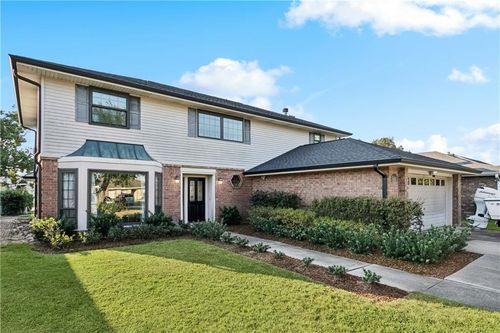 141 Moonraker Dr, Slidell, LA, 70458-5522 | Card Image