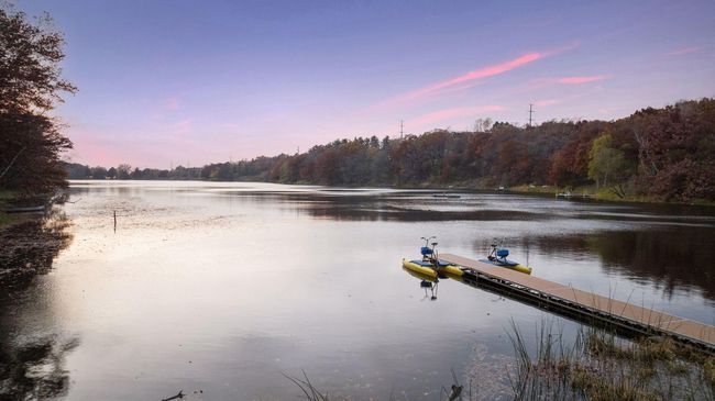 Situated on the East Side of Sunfish Lake | Image 58