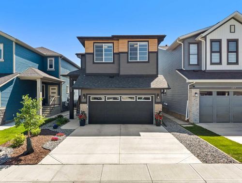 693 Creekmill Crt Sw, Airdrie, AB, T4B5J8 | Card Image