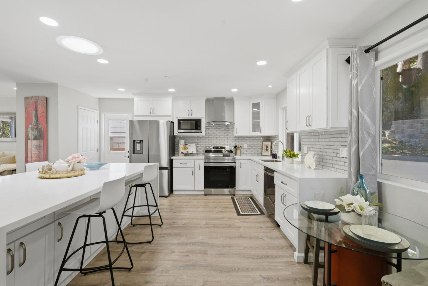 Residential in San Rafael 3