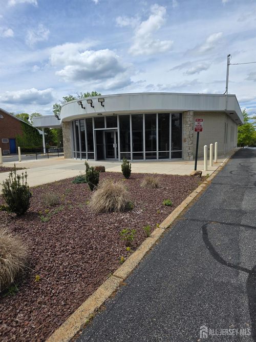 36 Middlesex Ave, Metuchen, NJ, 08840-1118 | Card Image