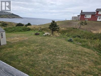 596 Main Rd, House other with 3 bedrooms, 2 bathrooms and null parking in Pouch Cove NL | Image 2