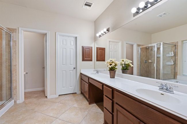 Primary Bath | Image 17