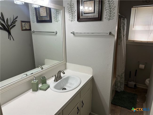 Master Bath | Image 9