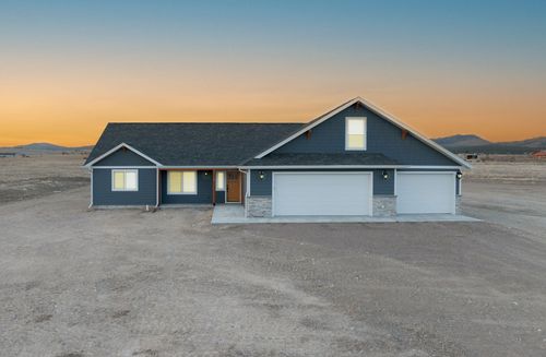 2240 Kenai Rd, Helena, MT, 59602-6113 | Card Image