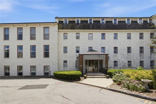 494 Woonasquatucket Ave, North Providence, RI, 02911-1629 | Card Image