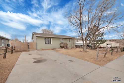 716 Mall Dr, Rapid City, SD, 57701-0323 | Card Image