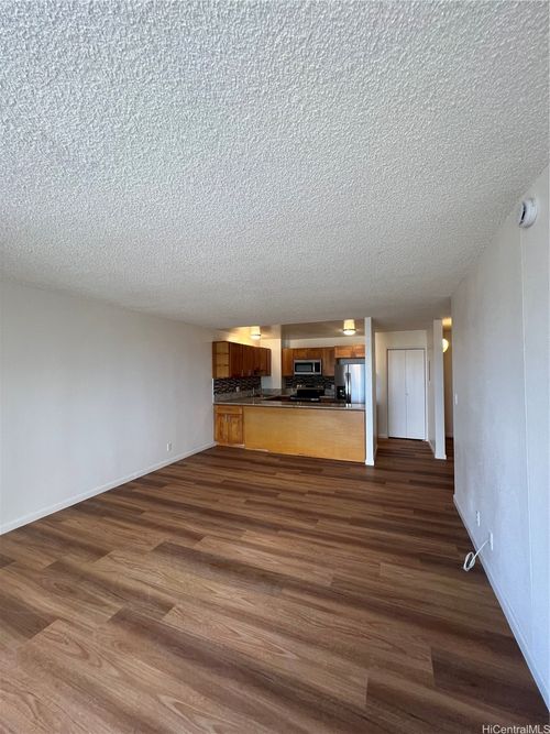 e3001-1255 Nuuanu Ave, Honolulu, HI, 96817-6057 | Card Image