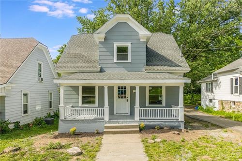 936 Saint Paul St, Excelsior Springs, MO, 64024-1446 | Card Image