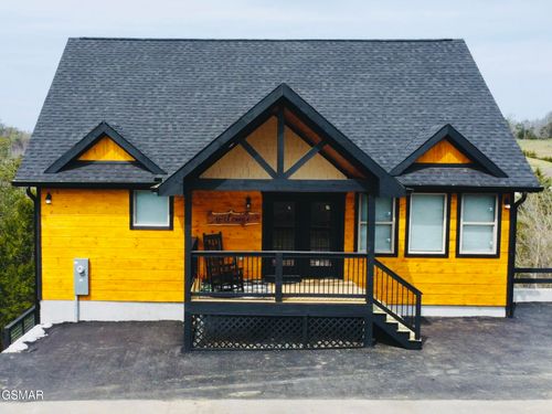 846 Blue Herring Way, Sevierville, TN, 37876-2713 | Card Image