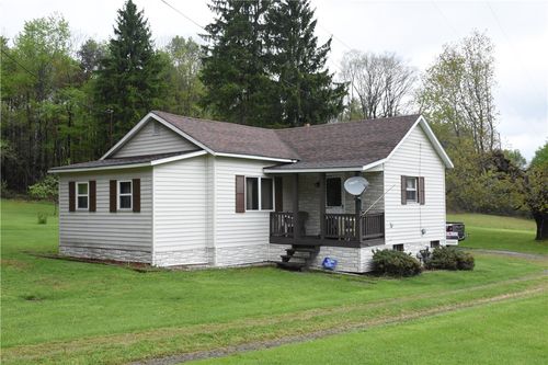 930 Logan Rd, Glen Campbell, PA, 15742-8203 | Card Image